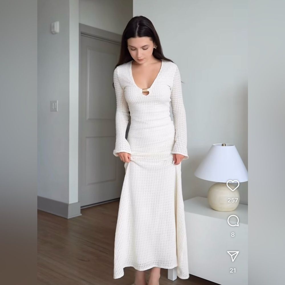ZARA CROCHET LINED LONG SLEEVE MIDI DRESS ECRU w Gold detail M NWT - Picture 3 of 16